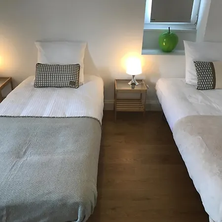 Cosy - Petite Venise Апартаменты *